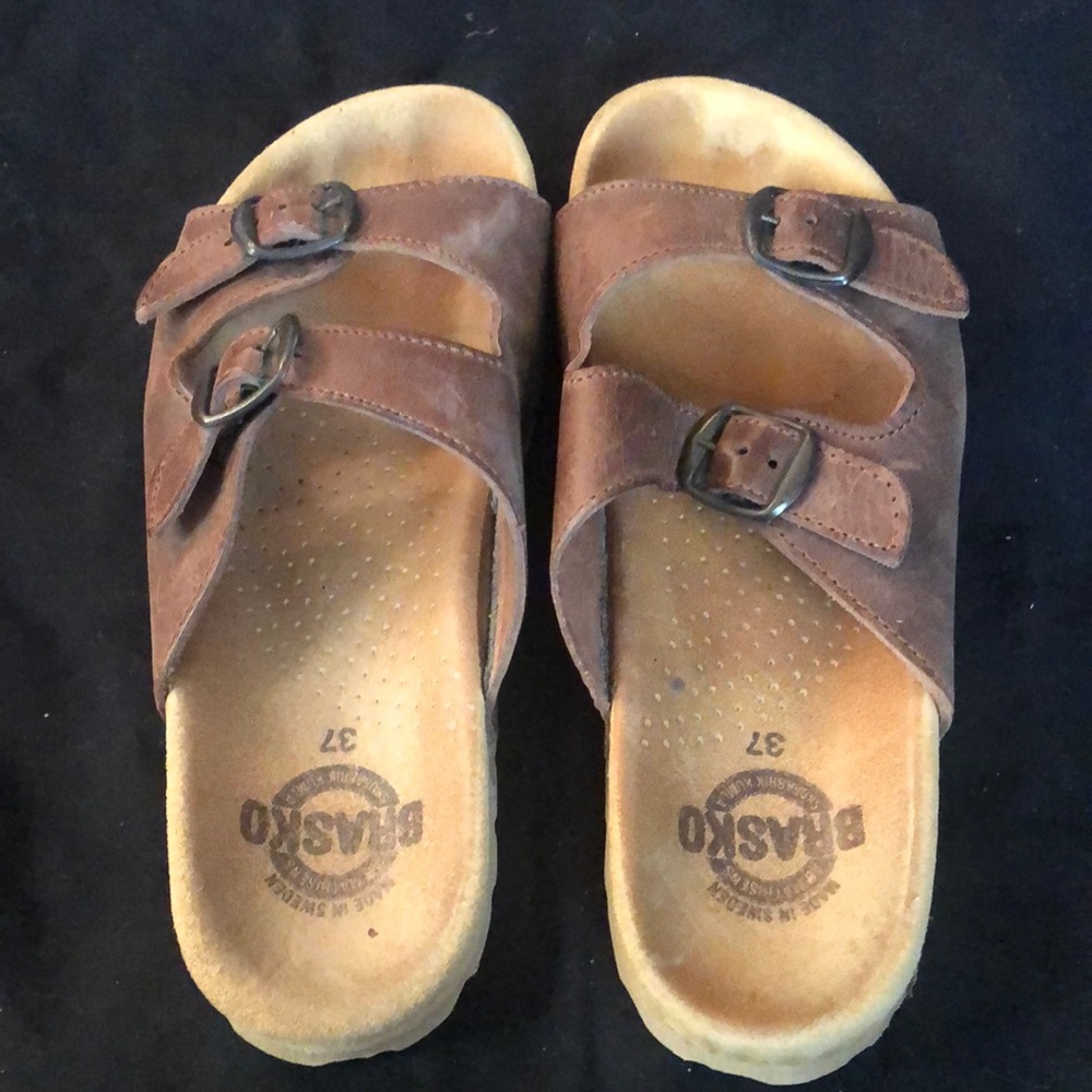 Brasko women’s brown leather sandal size 37 5.5